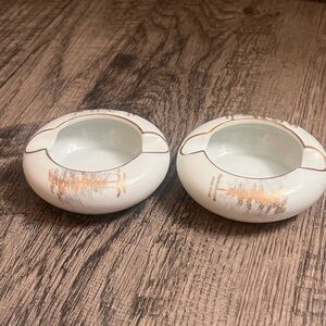 Hand painted Elegant White and Gold Ceramic Ashtrays